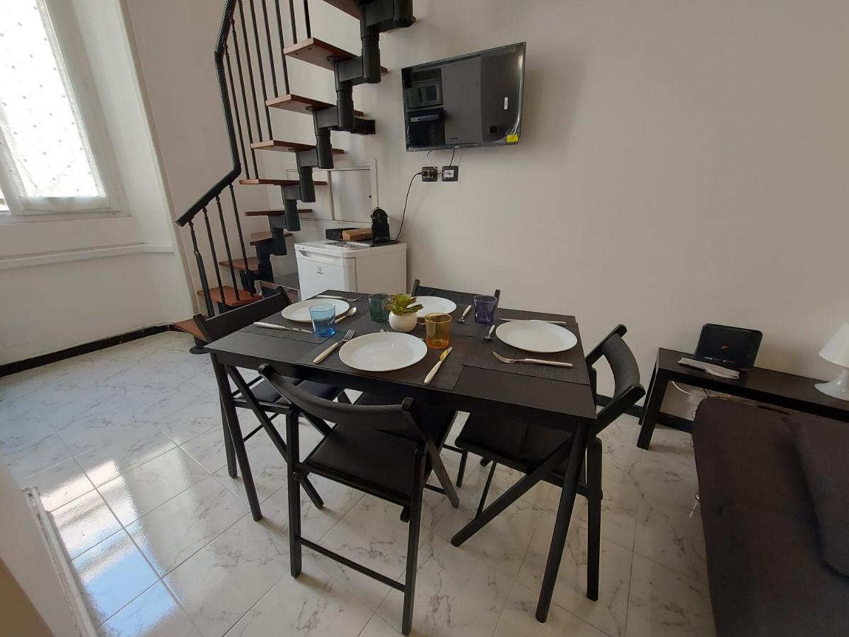 Corso Genova - Milano Navigli Apartment Bagian luar foto